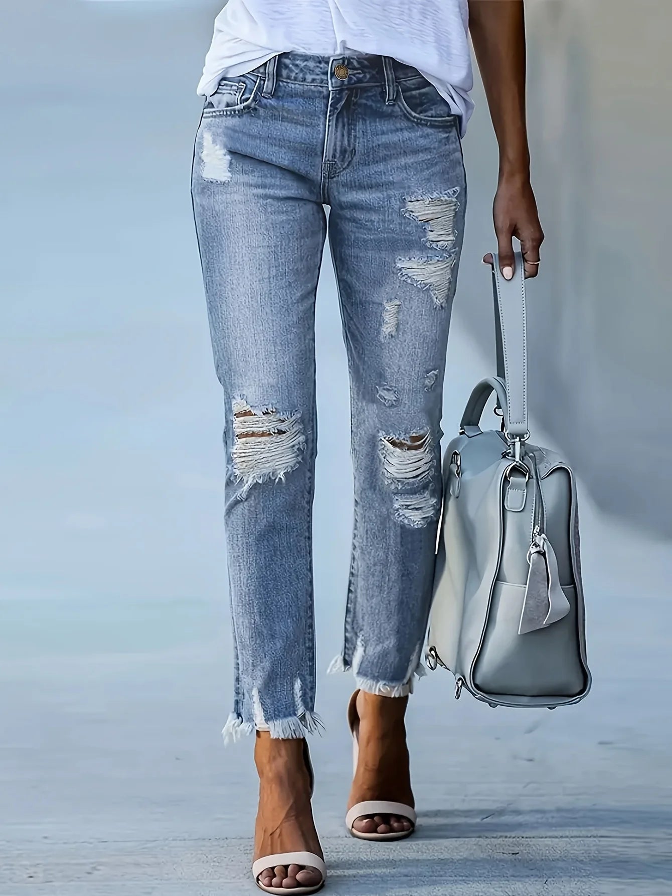 Simple Ripped Skinny Jeans