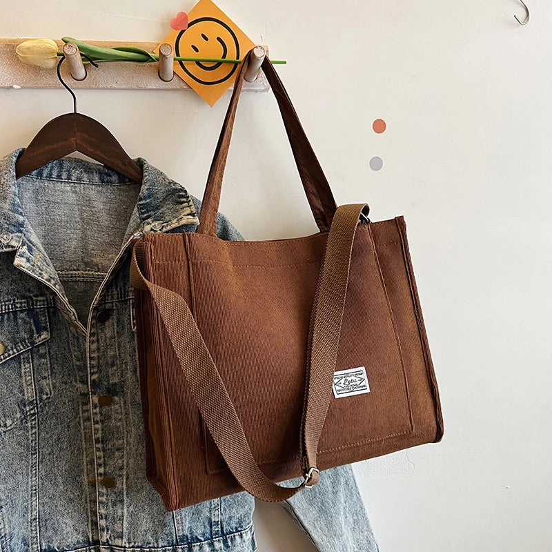 Fashionable Small Square Bag
