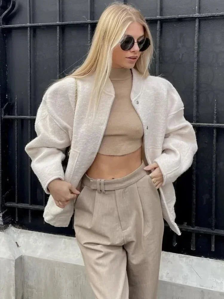 Oversized Autumn Bomber Jacket with Hidden Buttons